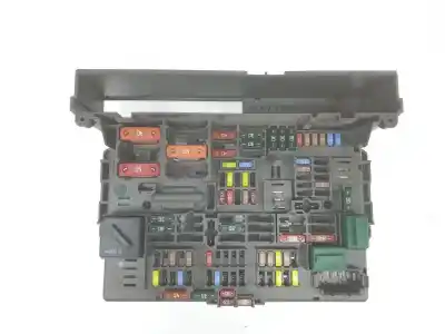 Peça sobressalente para automóvel em segunda mão caixa de fusíveis e relés por bmw serie 1 berlina (e81/e87) 2.0 turbodiesel cat referências oem iam 9119446