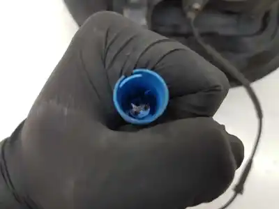 Second-hand car spare part front left knuckle for bmw x3 (e83) 2.5 si oem iam references 31213412019  31213412019