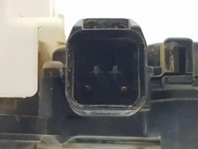 Second-hand car spare part front right door lock for mitsubishi l 200 (ka0/kb0) 2.5 di-d cat oem iam references 5715a486  a482