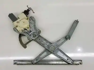 Second-hand car spare part driver left window regulator for toyota avensis berlina (t25) 1.8 sol sedán oem iam references 6982005050