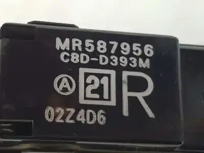 Автозапчасти б/у управление задними правыми стеклами за mitsubishi l 200 (ka0/kb0) 2.5 di-d cat ссылки oem iam mr587956  c8dd393m