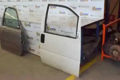Peça sobressalente para automóvel em segunda mão porta dianteira direita por citroen jumpy 99 1.9 td - nº6377-manillas del dr del izq con antirrobo referências oem iam 9004c6  9004c6