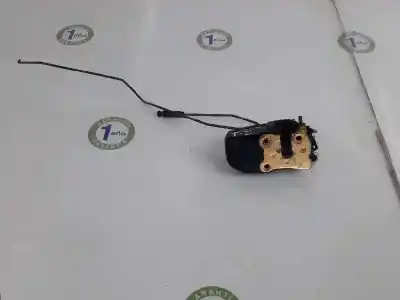 Second-hand car spare part rear left door lock for jeep gr. cherokee (wh) 3.0 crd overland oem iam references 5166843aa