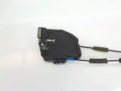 Tweedehands auto-onderdeel achter rechts deurslot voor toyota avensis 2.0 d-4d oem iam-referenties 6905005050