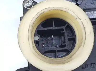 Tweedehands auto-onderdeel regelaar links achterruit voor toyota avensis 2.0 d-4d oem iam-referenties 8570102010