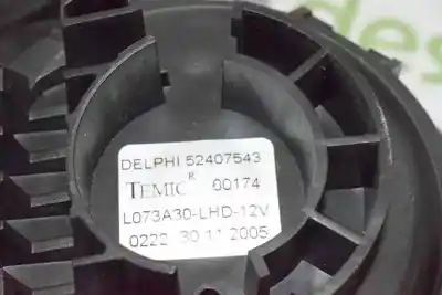 Peça sobressalente para automóvel em segunda mão ventilador de aquecimento por opel astra h gtc (a04) 1.9 cdti 16v (l08) referências oem iam   93181056 93191900
