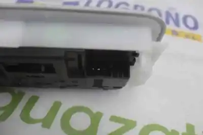 Second-hand car spare part interior light for jeep renegade 2.0 m-jet oem iam references 735612187