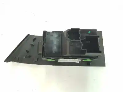 Second-hand car spare part right front power window switch for opel astra j (p10) 1.7 cdti (68) oem iam references 13301886  13301886