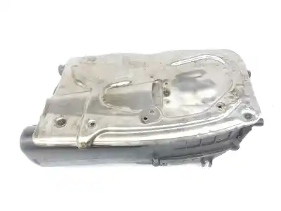 Автозапчасти б/у воздушный фильтр за clase c clase e lim. 2.1 cdi ссылки oem iam a6510940320  a6510901101