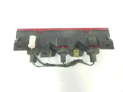 Автозапчасти б/у центральный задний фонарь за mitsubishi montero (v60/v70) 3.2 di-d avance ссылки oem iam mr490839  mr490839