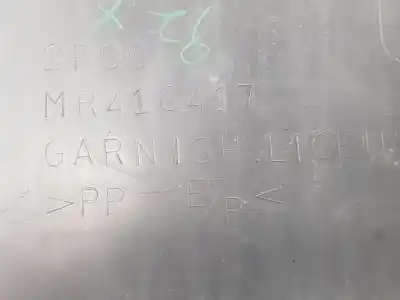 Автозапчасти б/у кронштейн номерного знака за mitsubishi montero (v60/v70) 3.2 di-d avance ссылки oem iam mr526992  mr526992