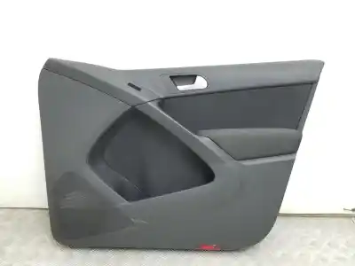 Peça sobressalente para automóvel em segunda mão forra / revestimento da porta dianteira direita por volkswagen tiguan 2.0 tdi referências oem iam 5n0867012b