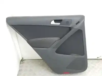 Peça sobressalente para automóvel em segunda mão forra / revestimento da porta traseira esquerda por volkswagen tiguan 2.0 tdi referências oem iam 5n0867211e