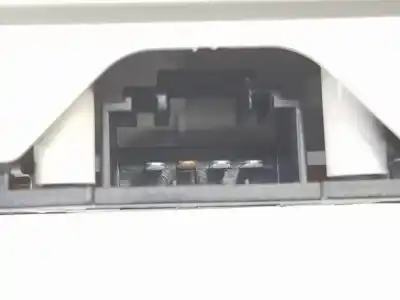 Автозапчасти б/у внутренний свет за seat exeo st (3r5) (2009>) 2.0 tdi ссылки oem iam 8e0947111a  8e0947111a