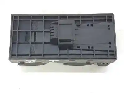Автозапчастина б/у передні вікний вмикач для seat exeo st (3r5) (2009>) 2.0 tdi посилання на oem iam 8e0959851d  8e0959851d
