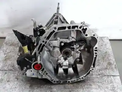 Second-hand car spare part GEARBOX for DACIA SANDERO  OEM IAM references JR5166  7701717866