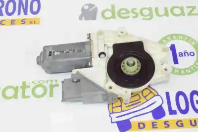 Pièce détachée automobile d'occasion moteur lève vitre arrière gauche pour peugeot 607 (s1) 2.7 hdi 24v références oem iam 922396 922396 solo el motor 