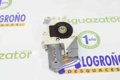 Pièce détachée automobile d'occasion moteur lève vitre arrière gauche pour peugeot 607 (s1) 2.7 hdi 24v références oem iam 922396 922396 solo el motor 