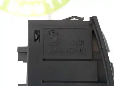 Second-hand car spare part hazard warning lights for bmw 3 (e90) 320 i oem iam references 61316945652  61319196713