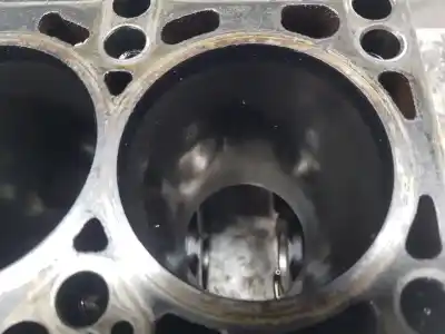 Second-hand car spare part block for audi a3 (8p1) 2.0 tdi 16v oem iam references   