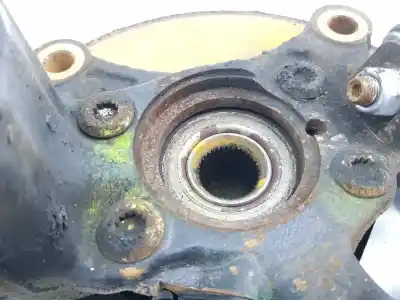 Second-hand car spare part front left knuckle for vw touran (1t1, 1t2) 2.0 tdi 16v oem iam references 1k0407255aa  1k0407255aa