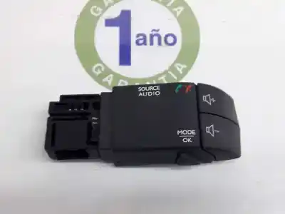 Pezzo di ricambio per auto di seconda mano controllo del volante per renault trafic combi 1.6 dci d energy riferimenti oem iam 255522448r
