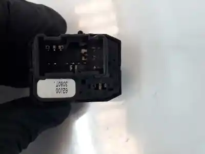 Second-hand car spare part rearview side mirror switch for suzuki grand vitara ii (jt, te, td) 1.9 ddis a las 4 ruedas (jt419, td44, jb419wd, jb419xd) oem iam references 3795062j00  3j00 Second-hand car spare part rearview side mirror switch for suzuki grand vitara ii (jt, te, td) 1.9 ddis a las 4 ruedas (jt419, td44, jb419wd, jb419xd) oem iam references 3795062j00  3j00