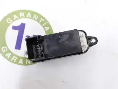 Автозапчасти б/у выключатель переднего правого окна за mazda 5 (cr19) 2.0 (crew) ссылки oem iam cd8566370  cd-370