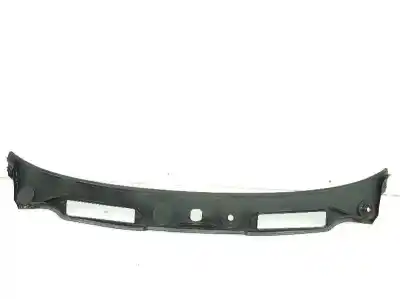 Peça sobressalente para automóvel em segunda mão GRELHA TORPEDO CURCUVAN por BMW SERIE 1 BERLINA  Referências OEM IAM 51717058220  51717058220