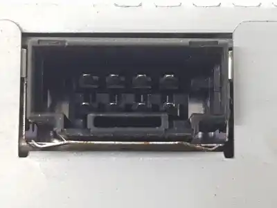 Second-hand car spare part dvd system for audi q7 (4l) 3.0 v6 24v tdi oem iam references 4e0919887l  4e0910887t