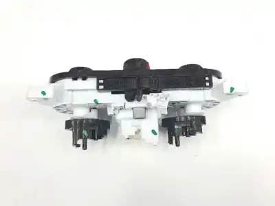 Second-hand car spare part climate control for dacia dokker essential oem iam references 275102784r  5p3743000