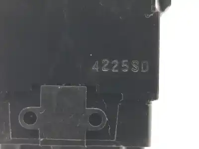 Second-hand car spare part rearview side mirror switch for nissan pulsar fastback (c13) 1.5 dci oem iam references 255701aa0a  255701aa0a