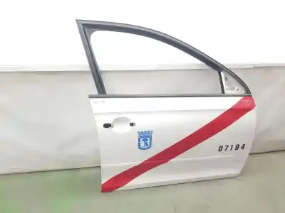 Автозапчасти б/у дверь передняя правая за skoda rapid spaceback (nh1) 1.6 tdi ссылки oem iam 5ja831052c  5ja831052c