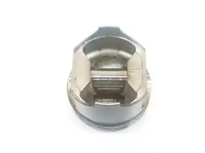 Second-hand car spare part piston for suzuki jimny sn (fj) techo metálico oem iam references 1211185e000a0