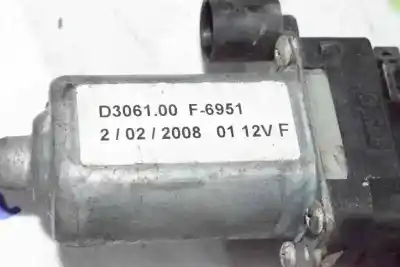 Second-hand car spare part passenger side right window regulator for iveco daily caja abierta 2.3 diesel cat oem iam references 504173866 500039639 