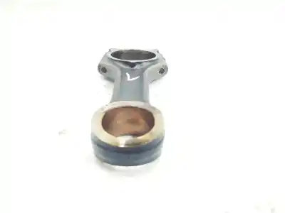Second-hand car spare part connecting rod for clase c vito basic, combi 2.1 cdi oem iam references a6460300230  biela 646982