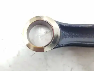 Second-hand car spare part connecting rod for clase c vito basic, combi 2.1 cdi oem iam references a6460300230  biela 646982