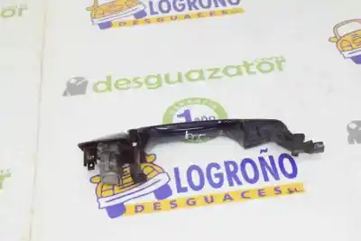 Second-hand car spare part exterior left front door handle for clase c clase e lim. 2.1 cdi oem iam references a2047600170  a2047600170