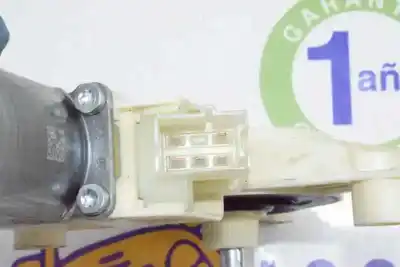 Second-hand car spare part left front window motor for clase c clase e lim. 2.1 cdi oem iam references a2048200142  a2048200142