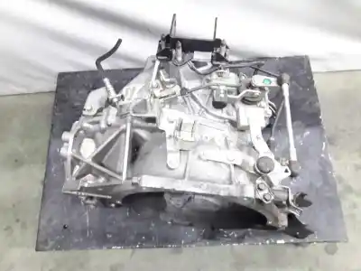 Автозапчастина б/у коробка передач для mitsubishi asx (ga0w) 1.8 di-d cat посилання на oem iam 2500a416  2500a416