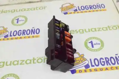 Second-hand car spare part fuse box unit for bmw serie 7 (e65/e66) 4.0 740d oem iam references 6900582  