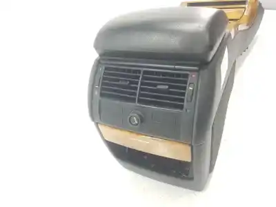 Автозапчастина б/у центральний подлокник для bmw x5 (e53) 3.0 d посилання на oem iam 8402933  51168263733