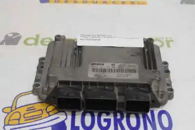 Recambio de automóvil de segunda mano de centralita motor uce para renault megane ii berlina 5p 1.9 dci diesel referencias oem iam 8200310863