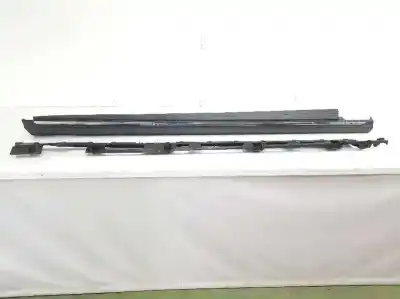 Second-hand car spare part side skirt for clase c clase m 2.1 cdi oem iam references a1666900440