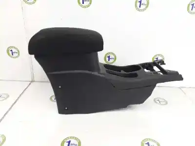 Автозапчастина б/у центральний подлокник для mitsubishi asx (ga0w) challenge 2wd посилання на oem iam 8011a083  8011a922xa