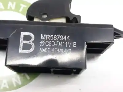 Автозапчастина б/у передній правий віконний вимикач для mitsubishi asx (ga0w) challenge 2wd посилання на oem iam mr587944  mr587944