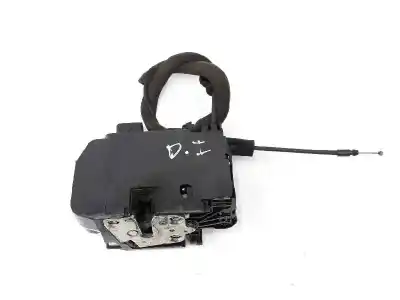 Second-hand car spare part left front door lock for iveco daily ka 3.0 d oem iam references 5801529301  5801529301