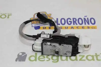Peça sobressalente para automóvel em segunda mão fechadura da porta dianteira direita por volvo v40 cross country 2.0 d referências oem iam 31440390