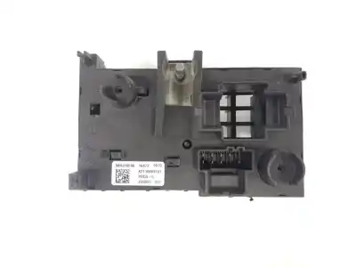 Second-hand car spare part fuse box unit for mercedes-benz clase e bm 213 berlina e 220 d 213.004 oem iam references a2139068701
