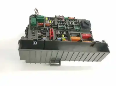 Peça sobressalente para automóvel em segunda mão caixa de fusíveis e relés por bmw serie 1 berlina (e81/e87) 2.0 turbodiesel cat referências oem iam 61149119445